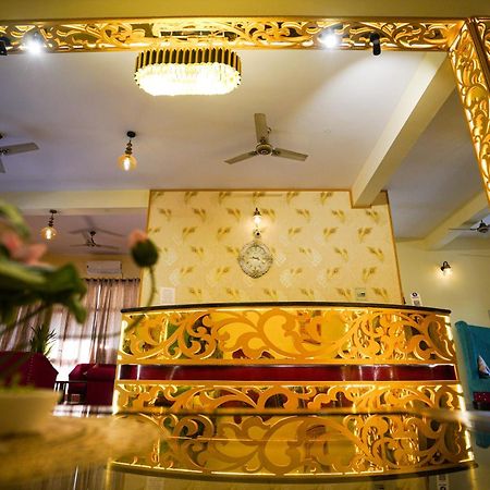 Hotel Neeraj Bhawan- Triveni Ghat ริชิเคช ภายนอก รูปภาพ
