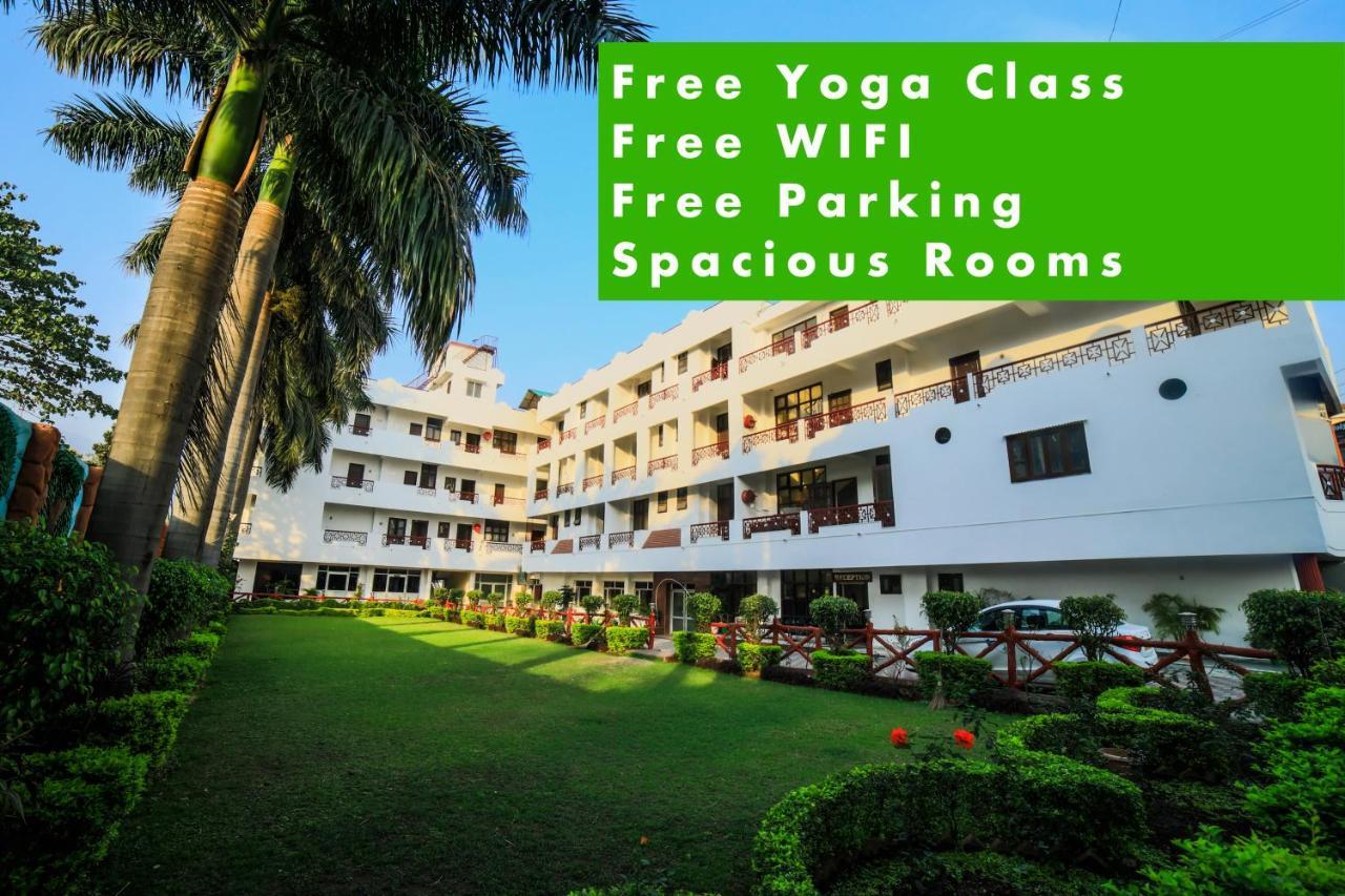Hotel Neeraj Bhawan- Triveni Ghat ริชิเคช ภายนอก รูปภาพ